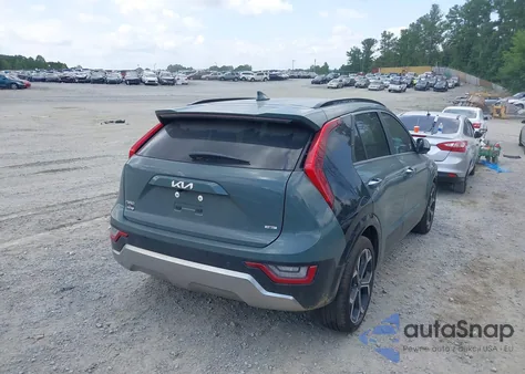 2025 Kia Niro Sx Touring z USA, uszkodzony, nr VIN KNDCT3LE5S5214372